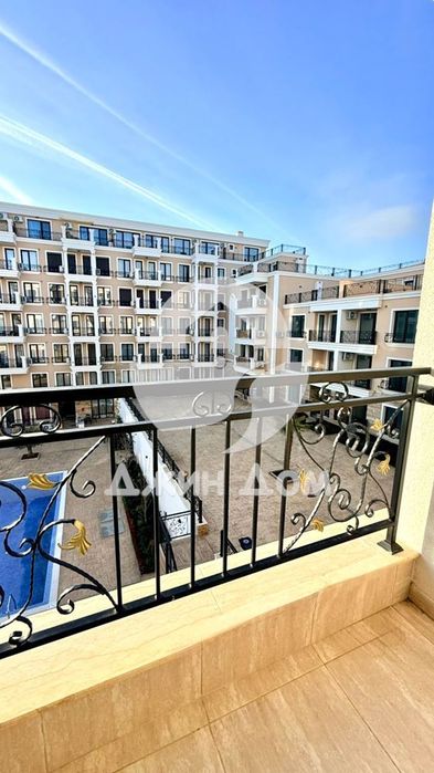 Продава се Двустаен апартамент в Свети Влас - 52 кв.м за 1236 €/кв.м - Снимка #3