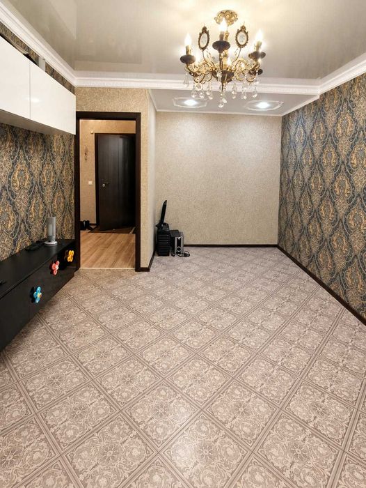 Продается 1 ком квартира мкр Северо Восток