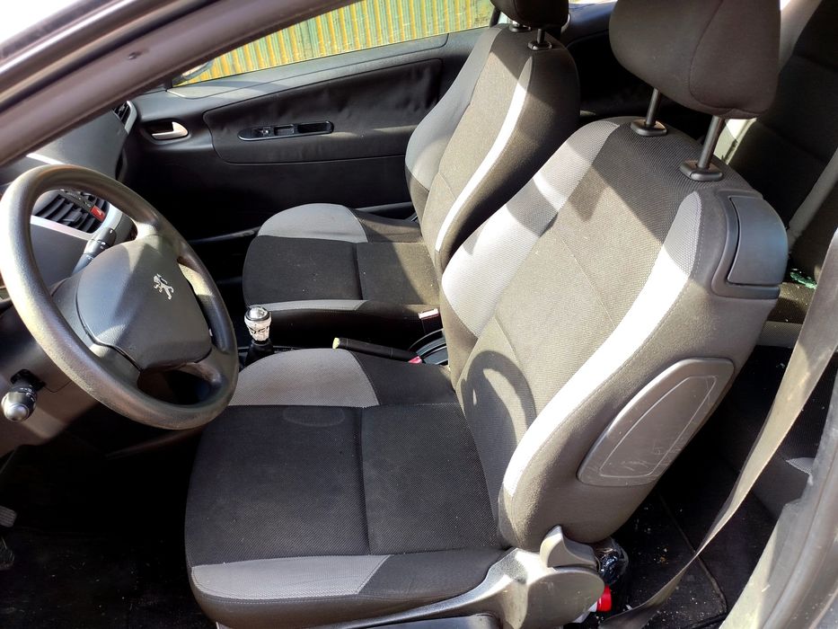 Peugeot 207 1.4 на части