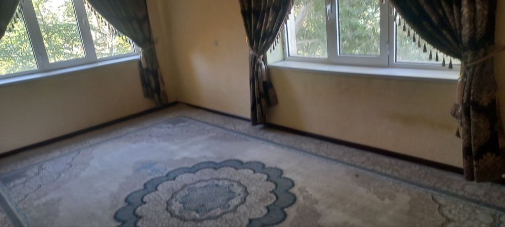 Уй сотилади 3-этаж 1хона