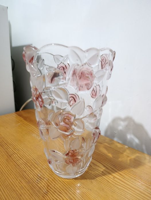 Продам вазу для цветов, хрустальная
