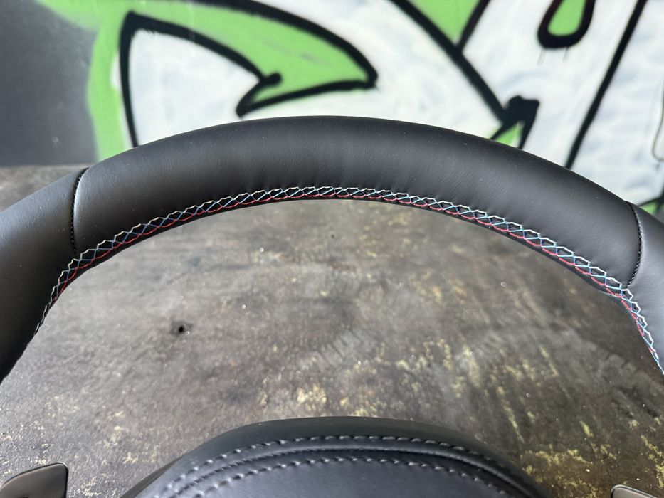 Volan M BMW G30/G20 cu padele nou