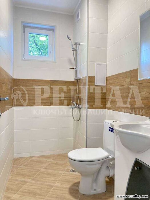 Дава се под наем Двустаен апартамент в Пловдив, Център - 68 кв.м за 484.5 € - Снимка #7