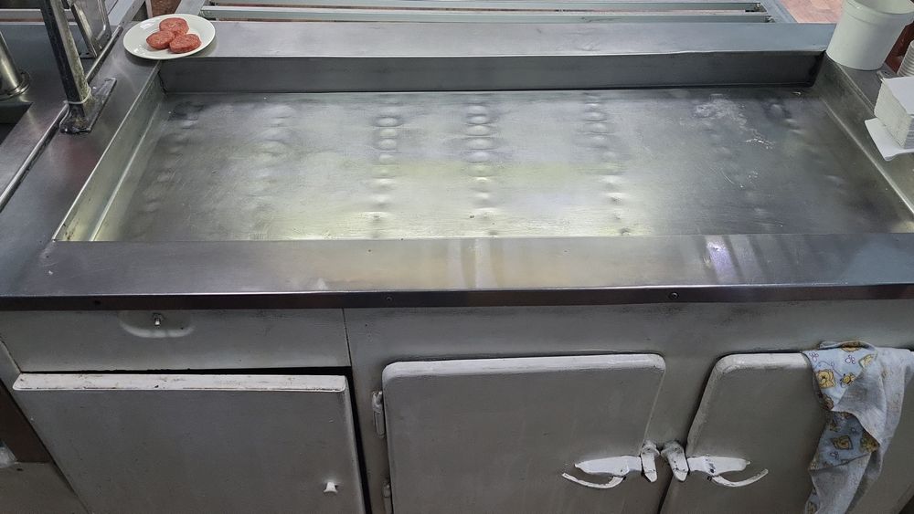 Горизонтальный холодильник для рыбы