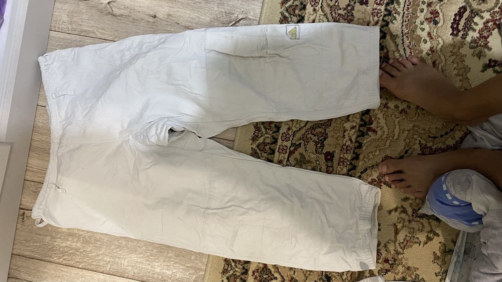 Продоетсы кимано белый адидас