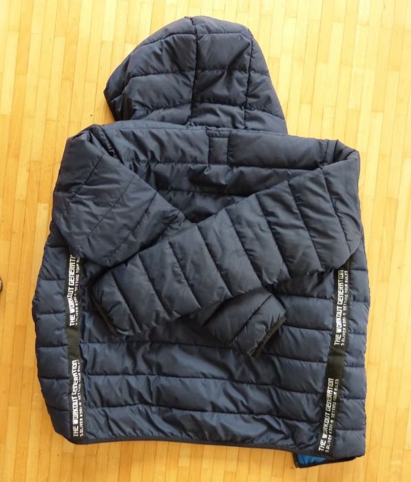 Уни секс яке С размер