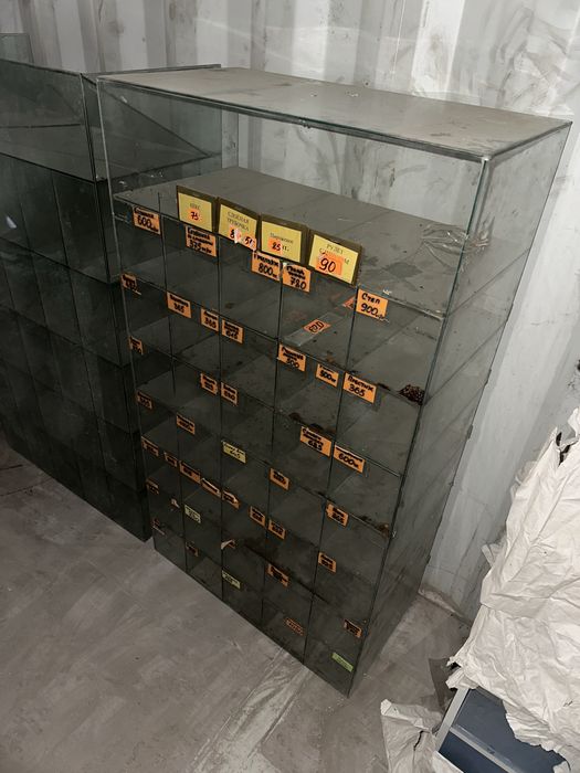 Витрины , конфетницы под магазин!