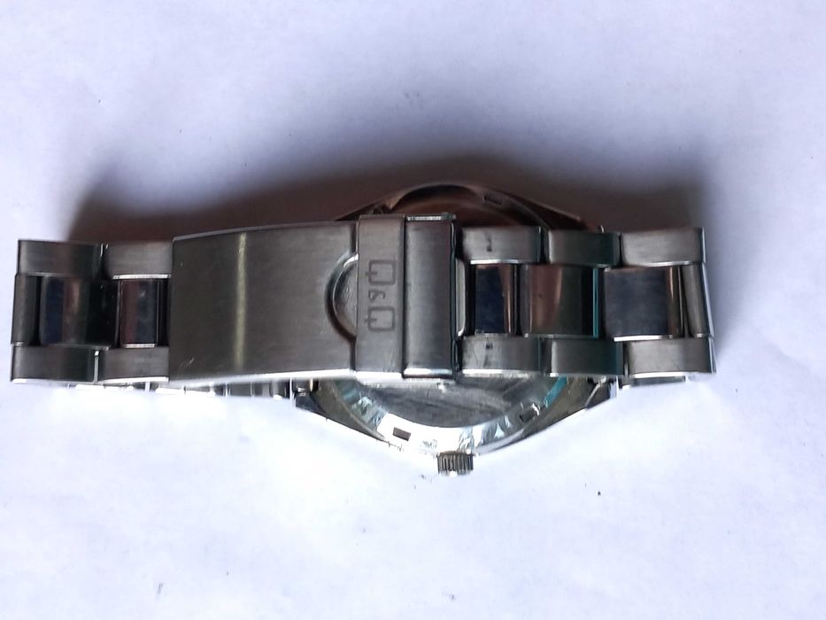 Ceads Q&Q Automatic cu bratara