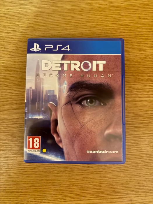Vând joc ps4 Detroit