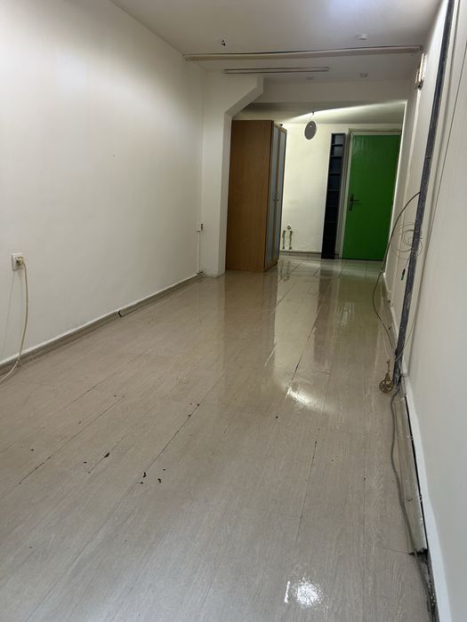 Дава се под наем Магазин в София, Център - 29 кв.м за 306 € - Снимка #3