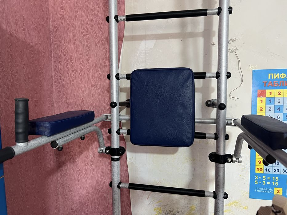 Продам шведскую стенку.