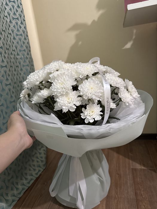 Свежий букет от Эссенс флауерс