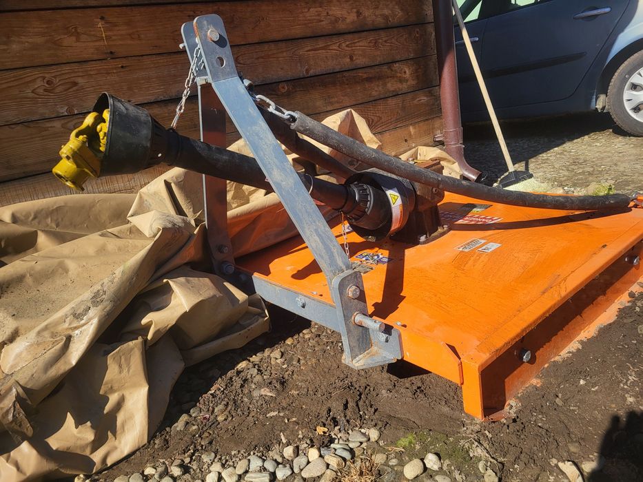 Tocătoare rotativă PTO cu cardan in 3 puncte