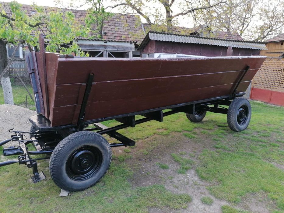 Vand Straf ( Caruta ) foarte buna .