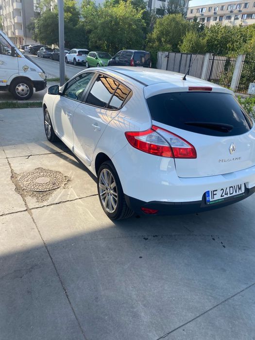 RENAULT Megane 2013 — imagine 2