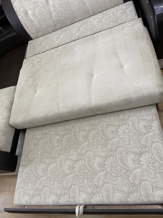 Продам угловой диван