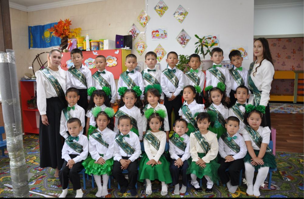 Зеленая Юбка с бантом для садика