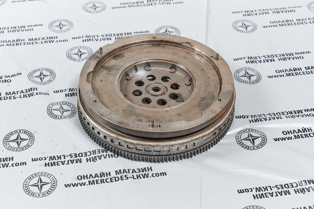 ДИСК ПРИТИСКАТЕЛЕН ОМ651 за Mercedes-Benz Sprinter W906 Vito W639