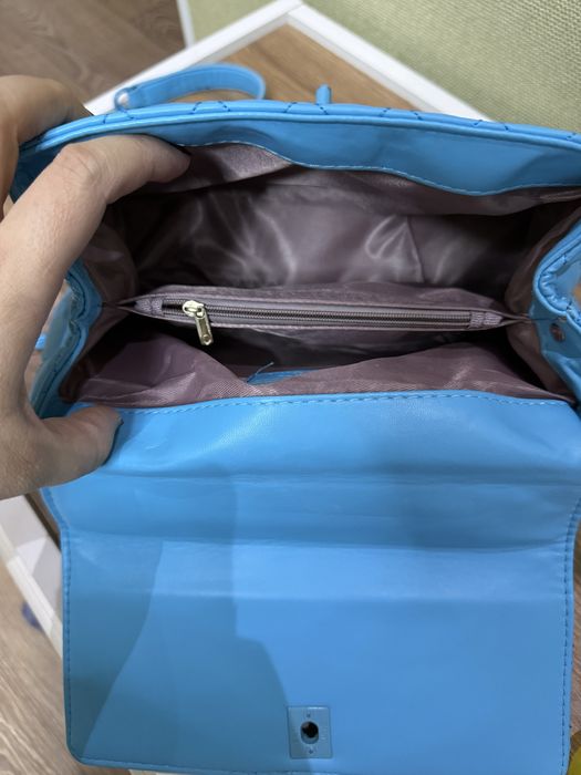 Сумка  женская 3000тг продам