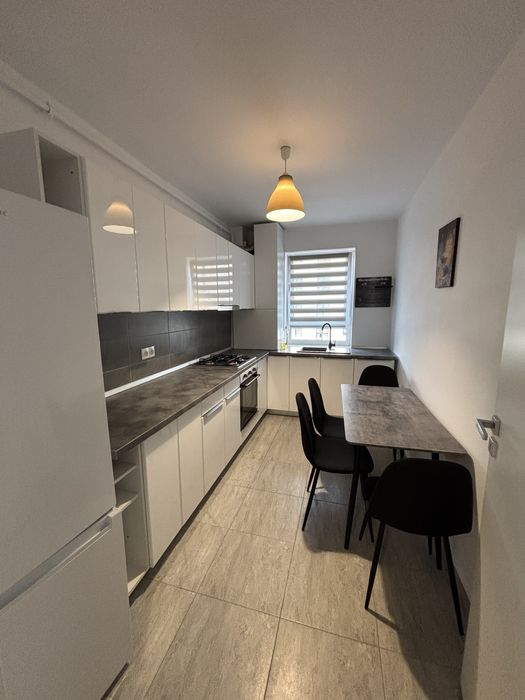 Apartament 2 camere Maurer, cu parcare terana si boxa