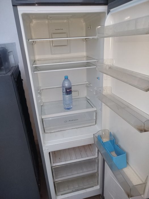 rabochi haladelnik sotladi