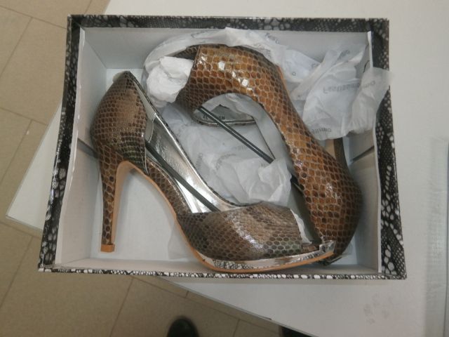 Дамски обувки