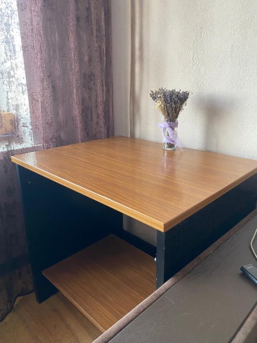 Стол компьютерный