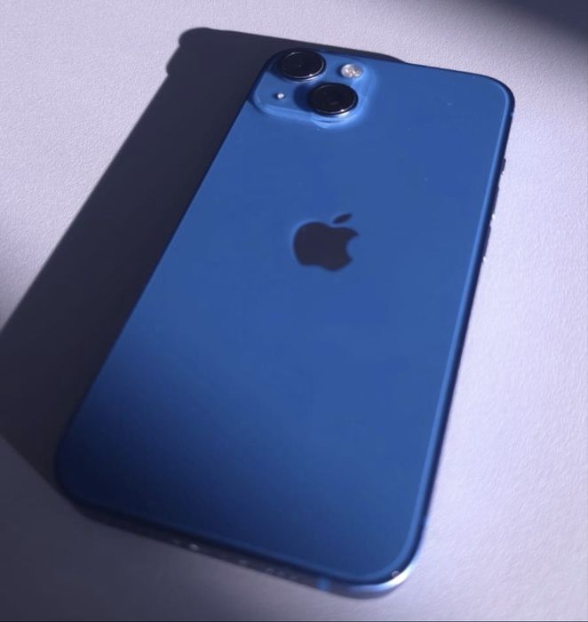 айфон 13 128гб  синий