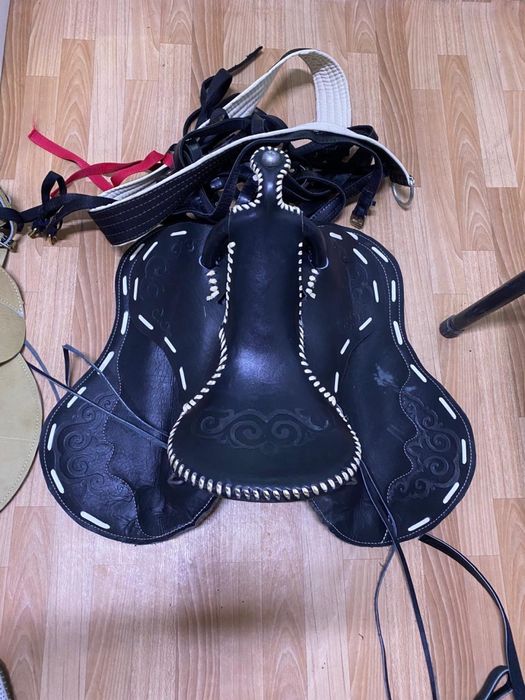 Сёдла для фермеров