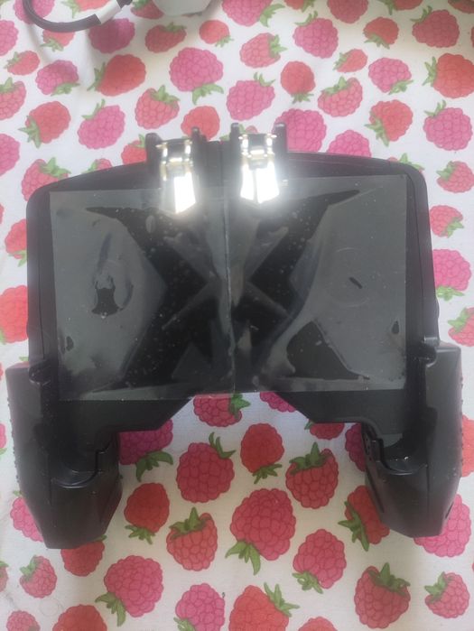 Vând joystick pentru jocuri