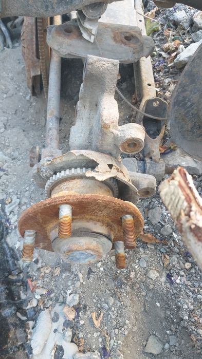 Запчасти мазда кронос