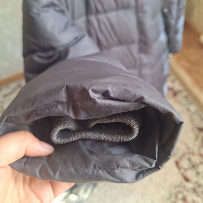 Продам зимний пуховик