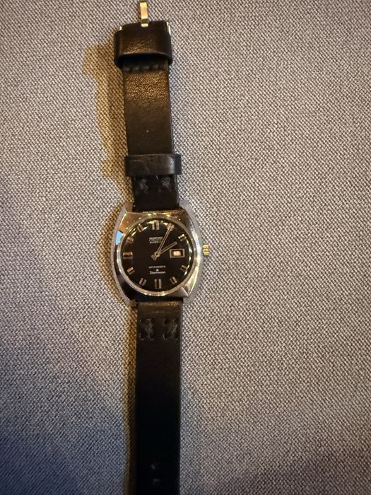 Vand 2 ceasuri ELVES (rusesc ) si Mortima Starmaster(frantuzesc)