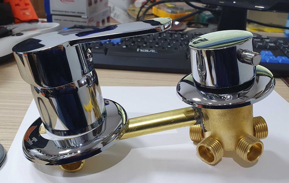 Baterie corp cabina dus 5 iesiri filet sau stut 10cm sau 12.5cm