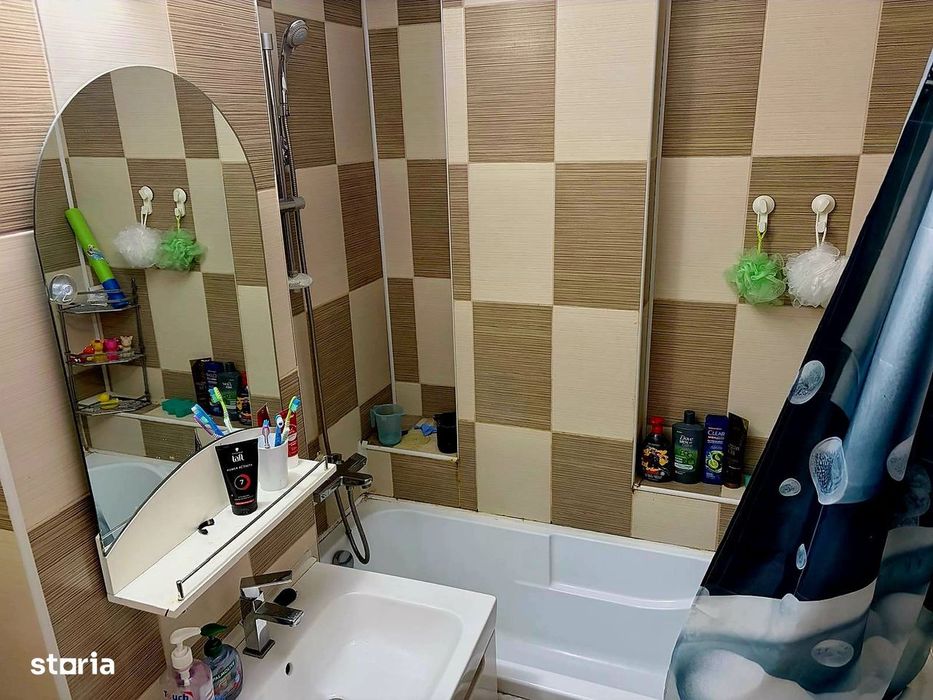 Apartament 4 camere zona centru langa Catedrala