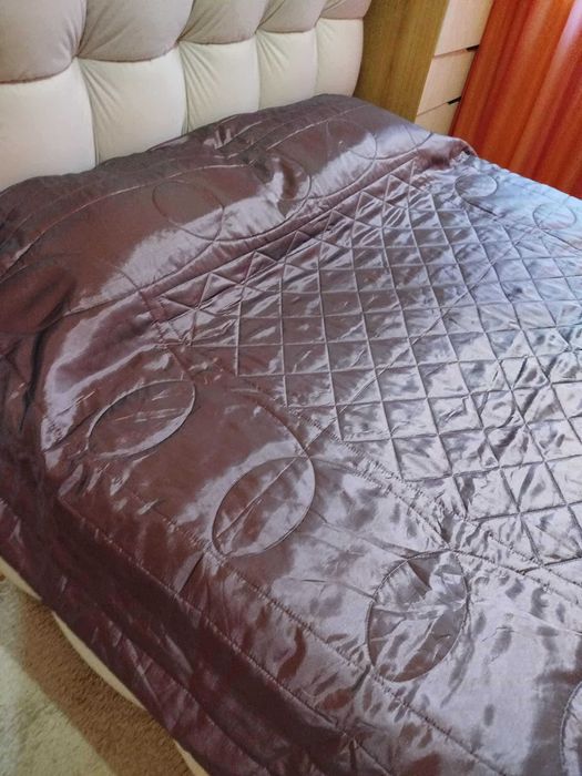 Двулицево шаЛТЕ ЗА СПАЛНЯ