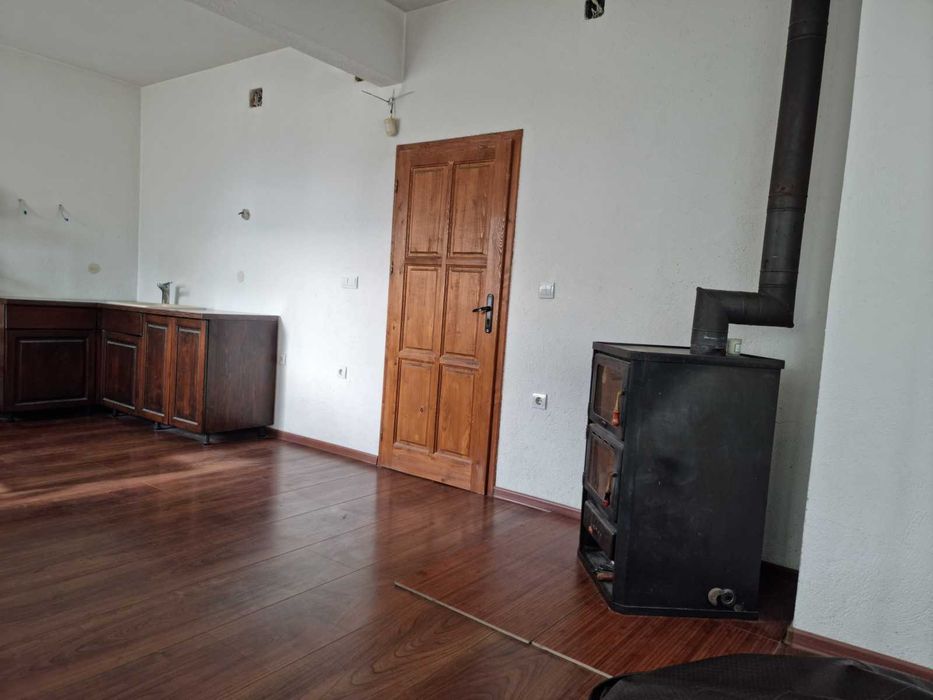 Продава се Къща в Варна, м-т Боровец - юг - 150 кв.м за 1587 €/кв.м - Снимка #2