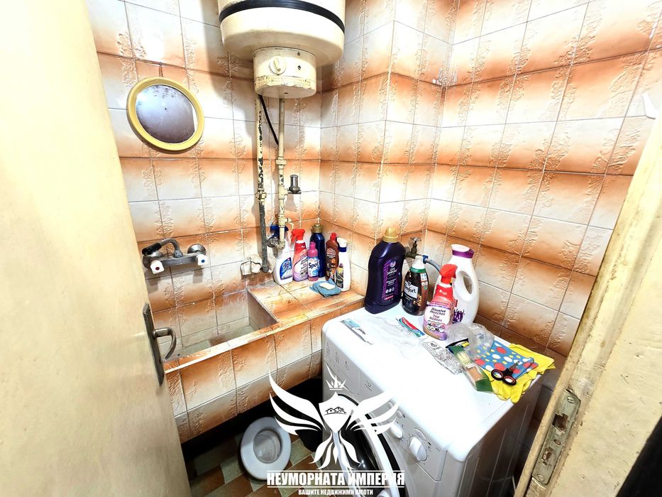 Продава се Тристаен апартамент в Асеновград - 90 кв.м за 1134 €/кв.м - Снимка #9