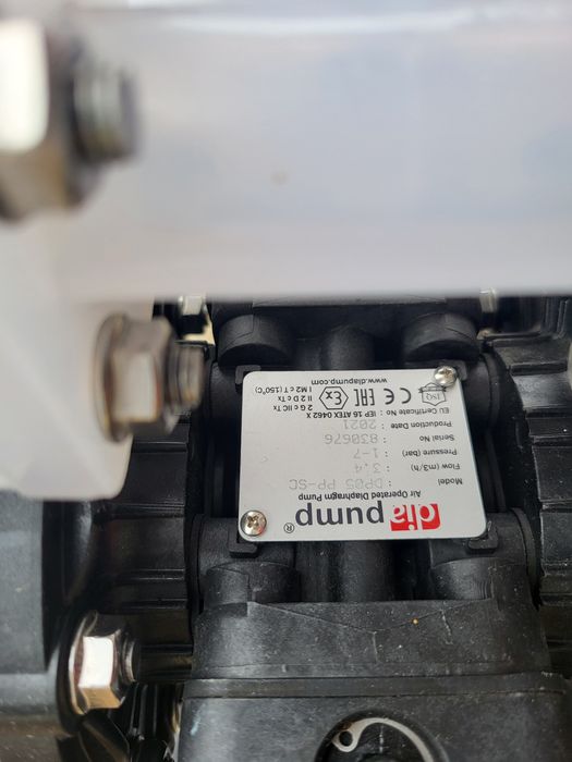 2 Pompe cu diafragma la pret de 1