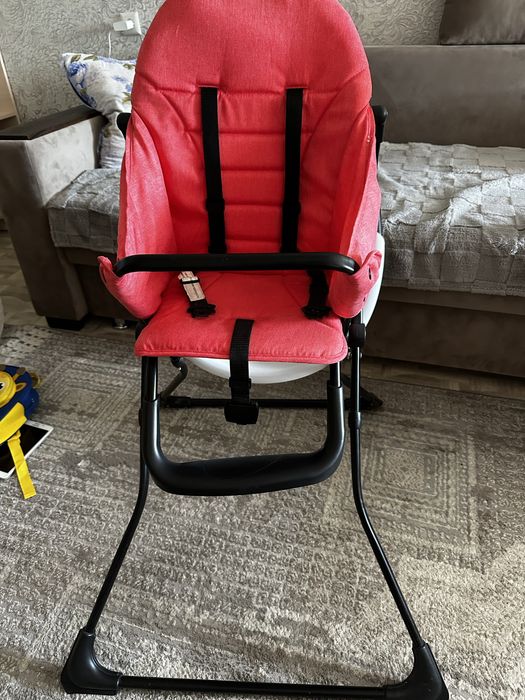 Продам стульчик для кормления