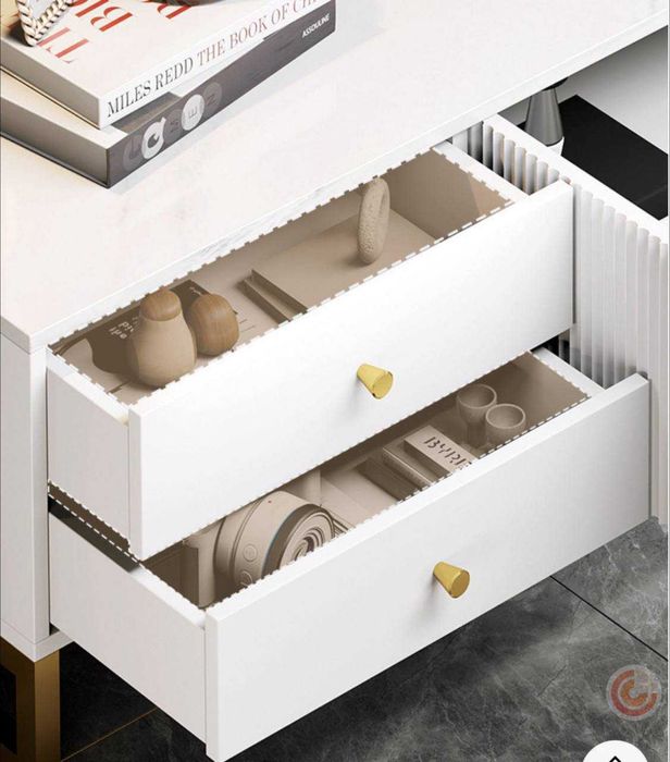 Минималистская тумба под телевизор с 4 ящиками и 2 дверцами