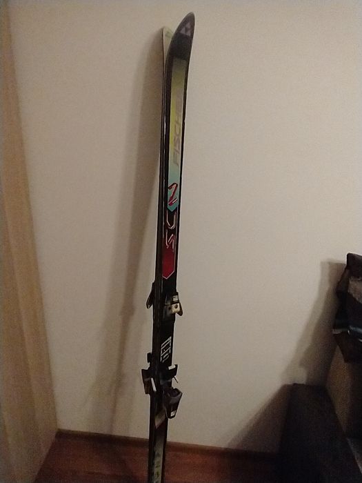 Schiuri Fisher Carbon 1.85 cm 
Model rar, de colectie
S