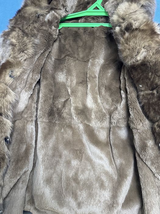 Продам парку в идеальном состоянии