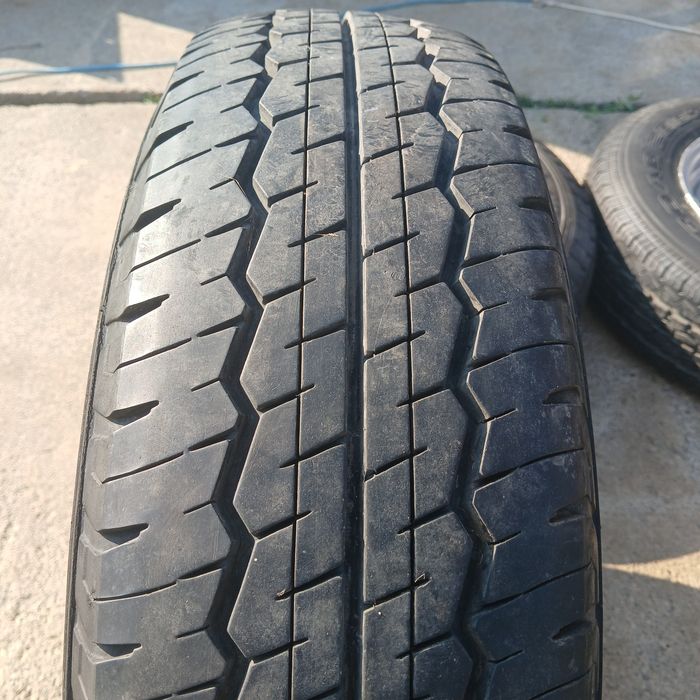 Джанти и гуми за Нисан 185 R 14 C
