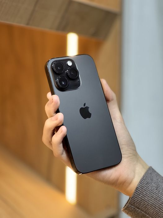 Айфон 14про / Без ремонта