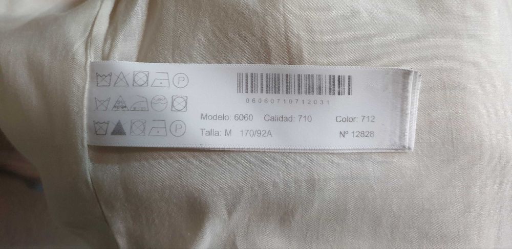 Късо палто Massimo Dutti