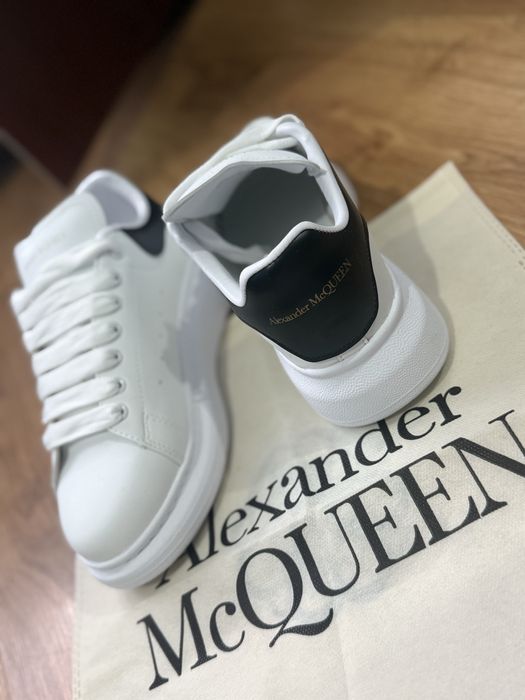 Adidasi Alexander McQueen