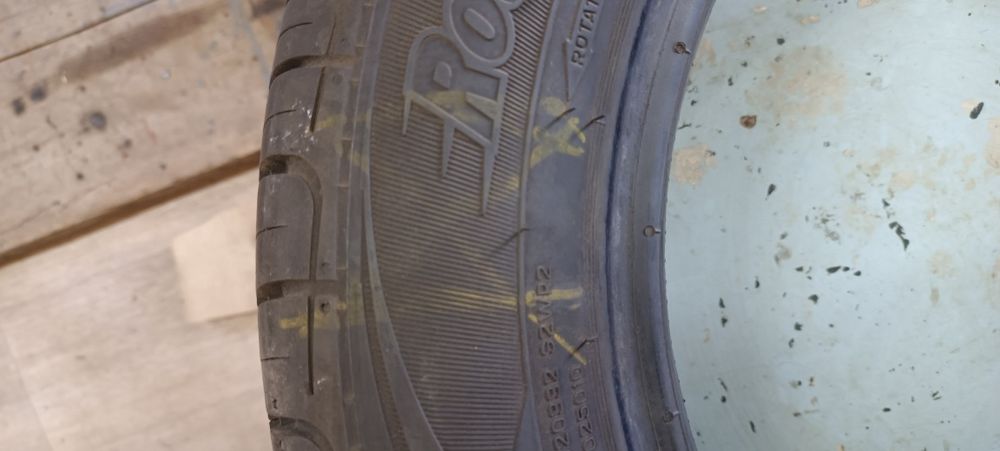 Шина новая 185/60R14