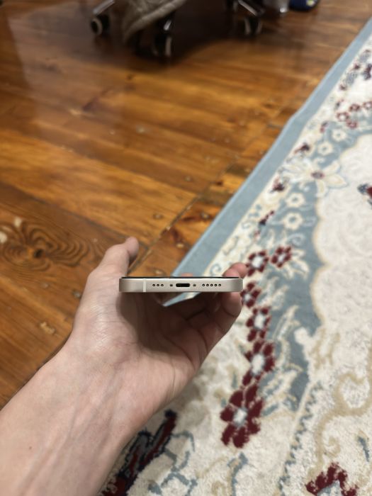 iPhone 13 сатылады