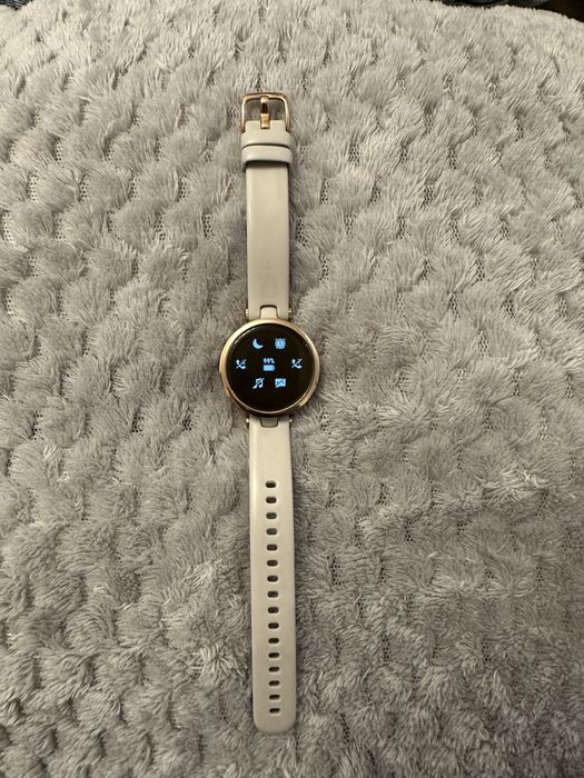 Smartwatch Garmin Lily, gold